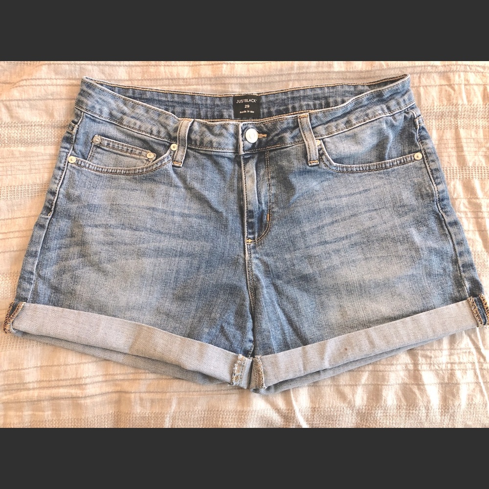 JUST BLACK Cuffed Denim Shorts size 29